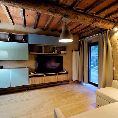 מאסה Incantevole Casa Sul Fiume, Relax E Natura Ai Piedi Della Alpi Apuane מראה חיצוני תמונה